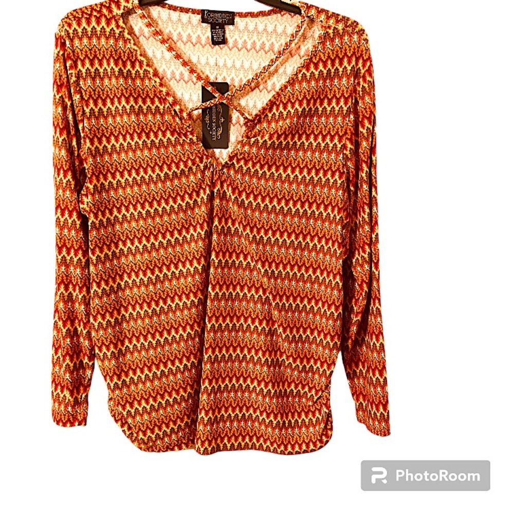 Forbidden Society Plus Size 2X Pullover V Neck Decorative Long Sleeves Top